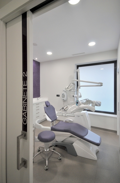 Clínica Dental (Carballo)